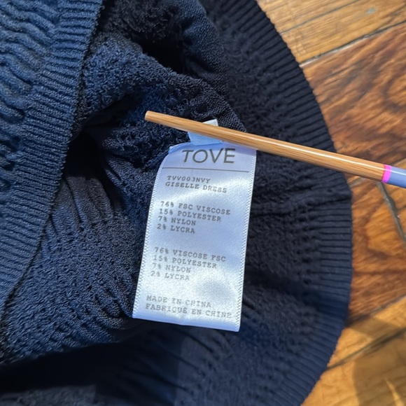 TOVE Women's Giselle Midi‎ Dress Navy Blue Rib Knit Crew Neck Ruching Shi… - Picture 8 of 16